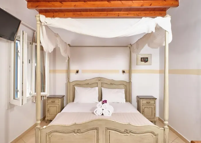 Ξενοδοχείο με διαμερίσματα Amorgion Village 4*