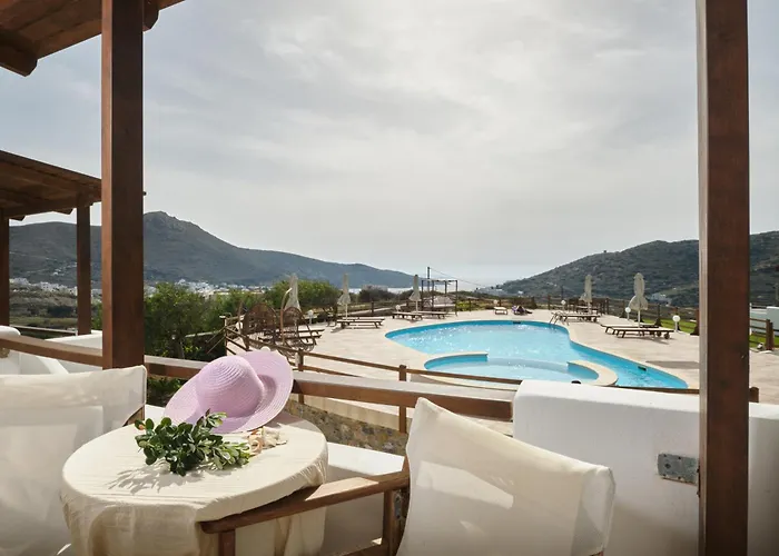 Ξενοδοχείο με διαμερίσματα Amorgion Village 4*