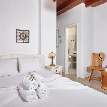 Amorgion Village 4* カタポラ