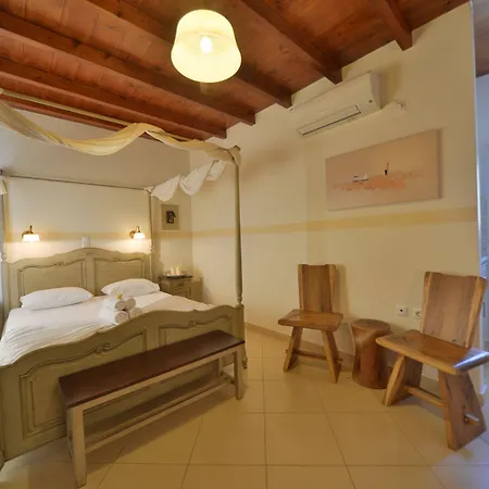 Amorgion Village 카타폴라