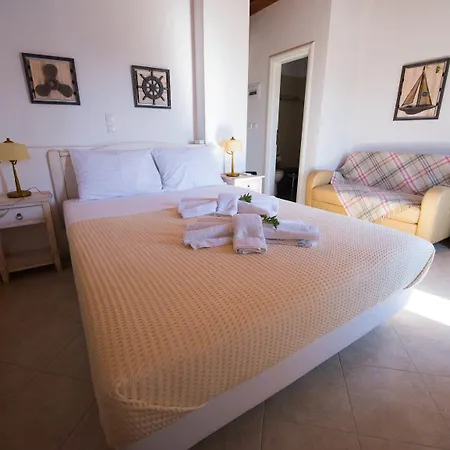 Amorgion Village Apart Otel 4*